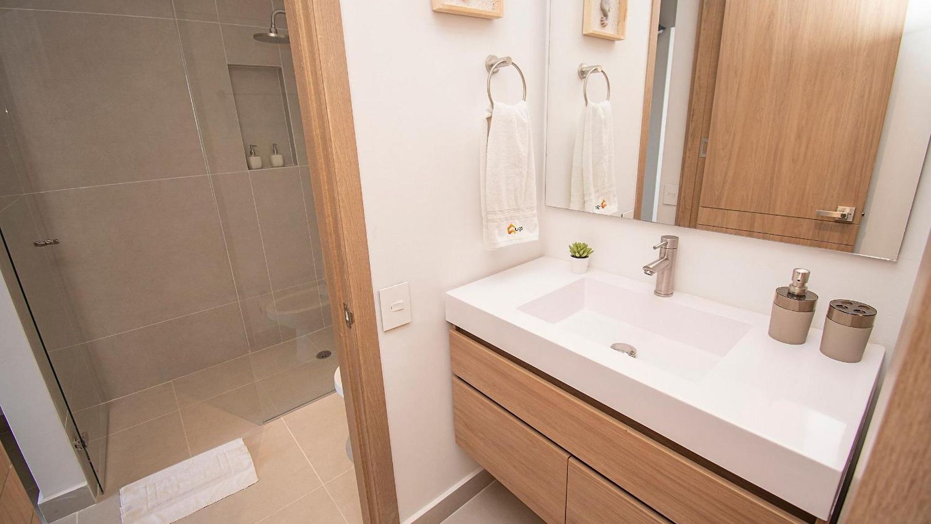 U-go Baia Kristal: Oasis Moderno En *