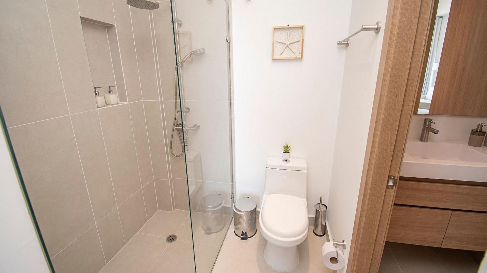 U-go Baia Kristal: Oasis Moderno En