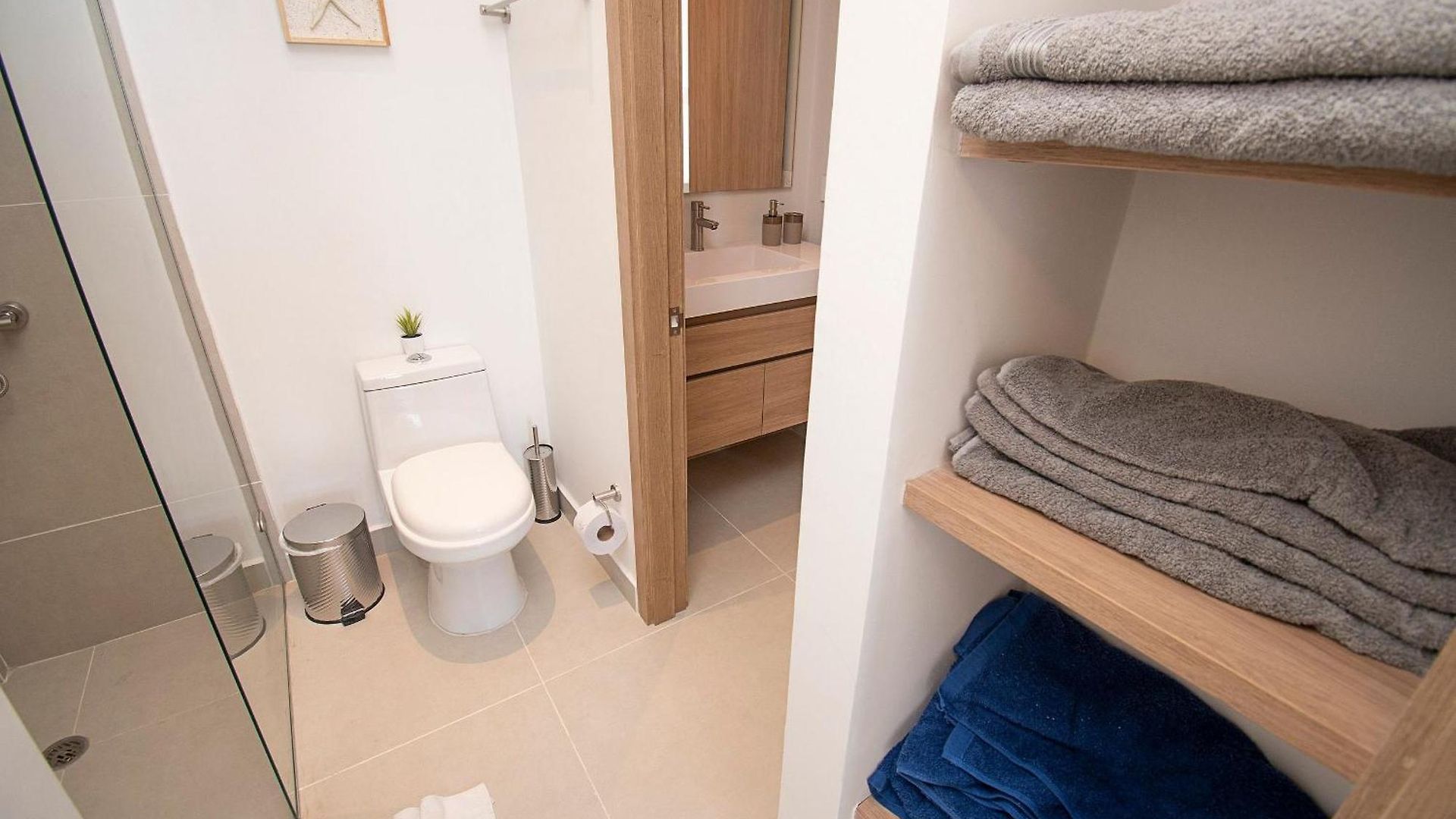 U-go Baia Kristal: Oasis Moderno En Cartagena