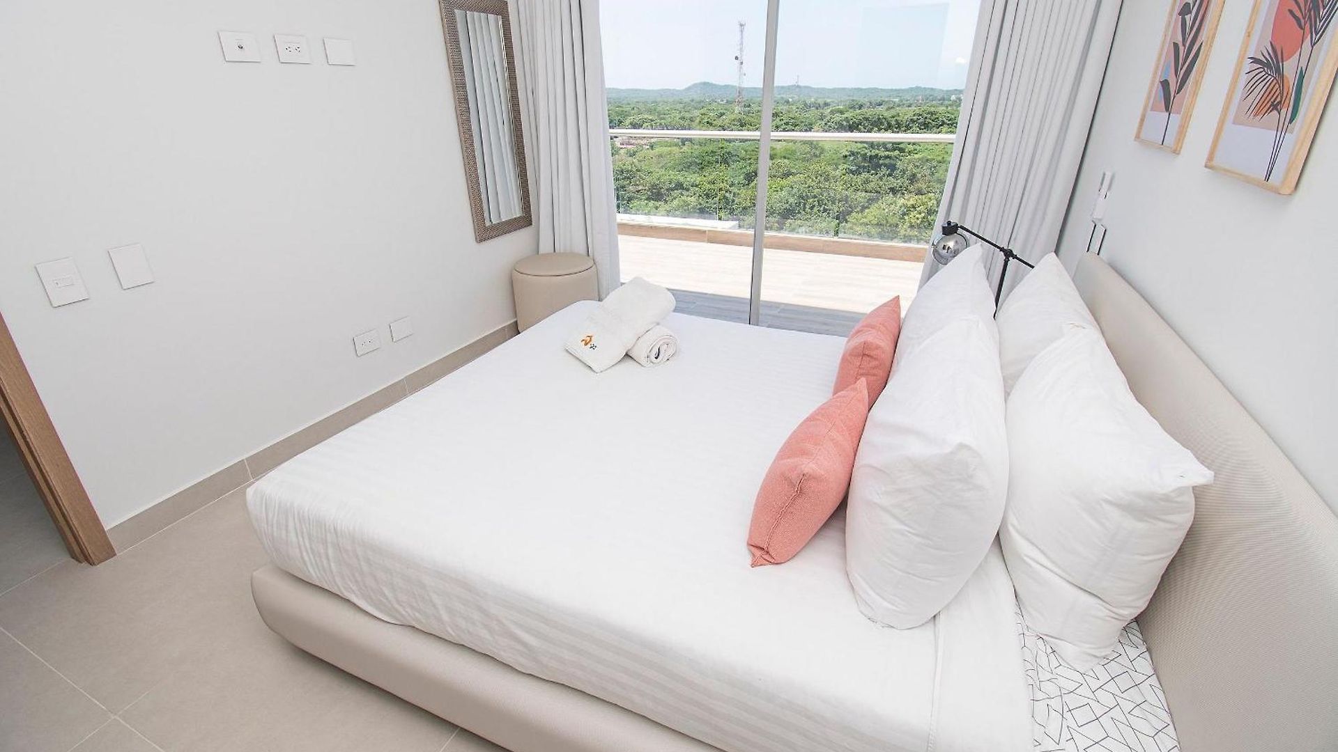 U-go Baia Kristal: Oasis Moderno En