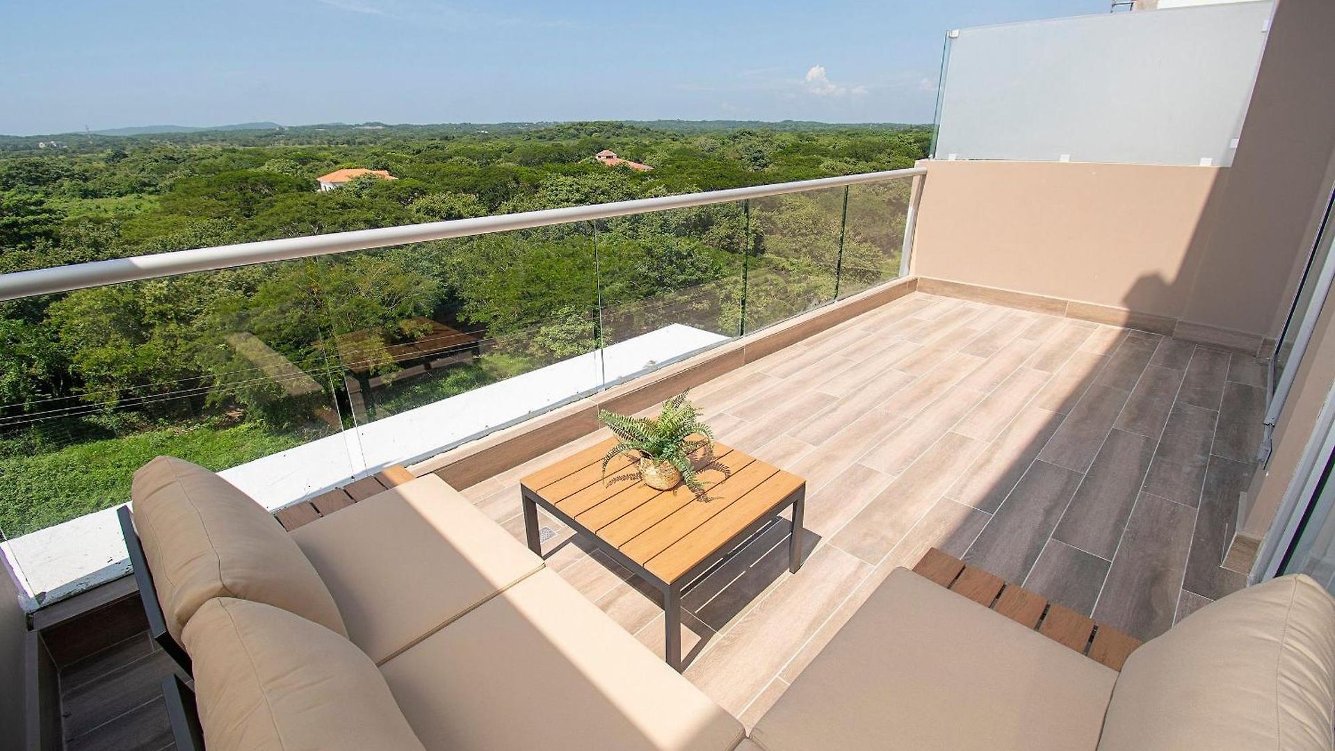 U-go Baia Kristal: Oasis Moderno En *