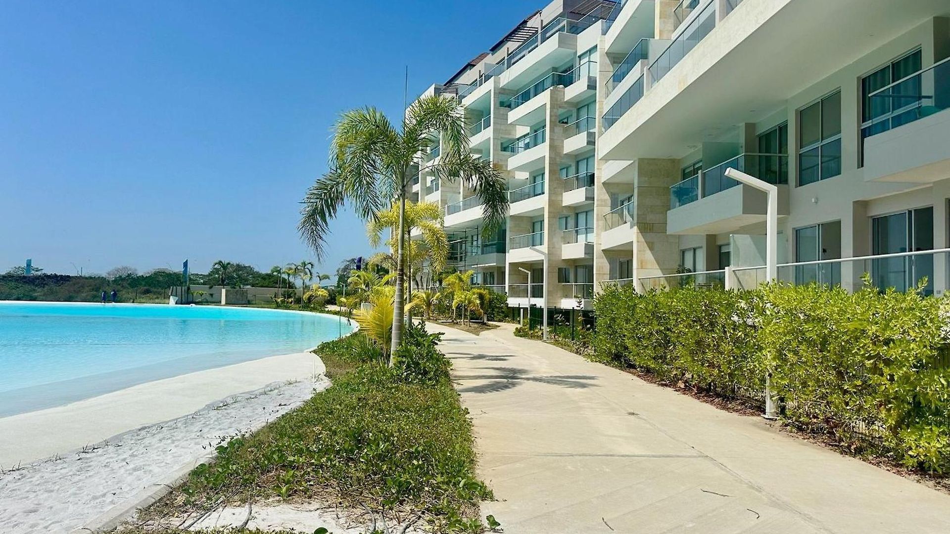 Apartamento U-go Baia Kristal: Oasis Moderno En Cartagena