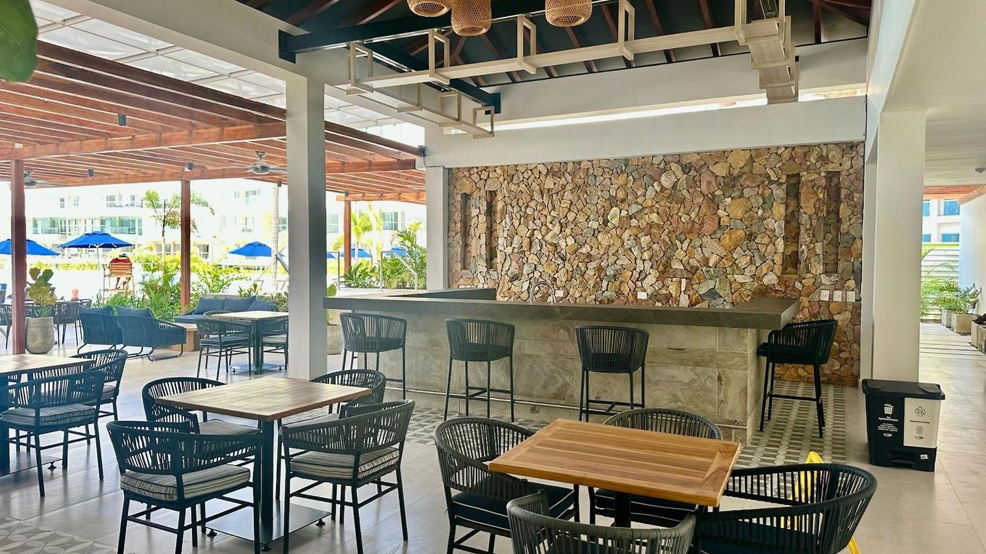 U-go Baia Kristal: Oasis Moderno En * Cartagena