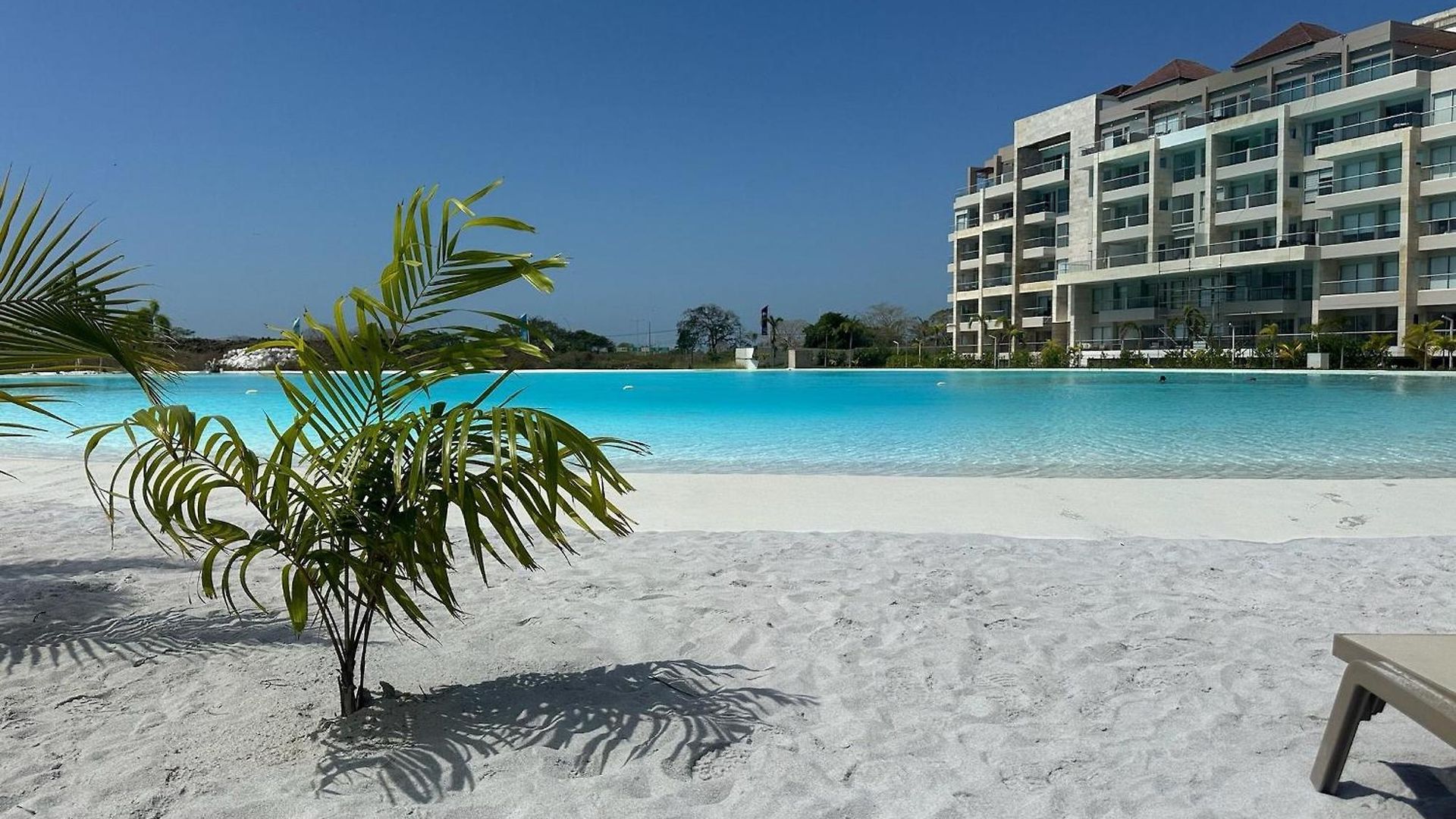 U-go Baia Kristal: Oasis Moderno En