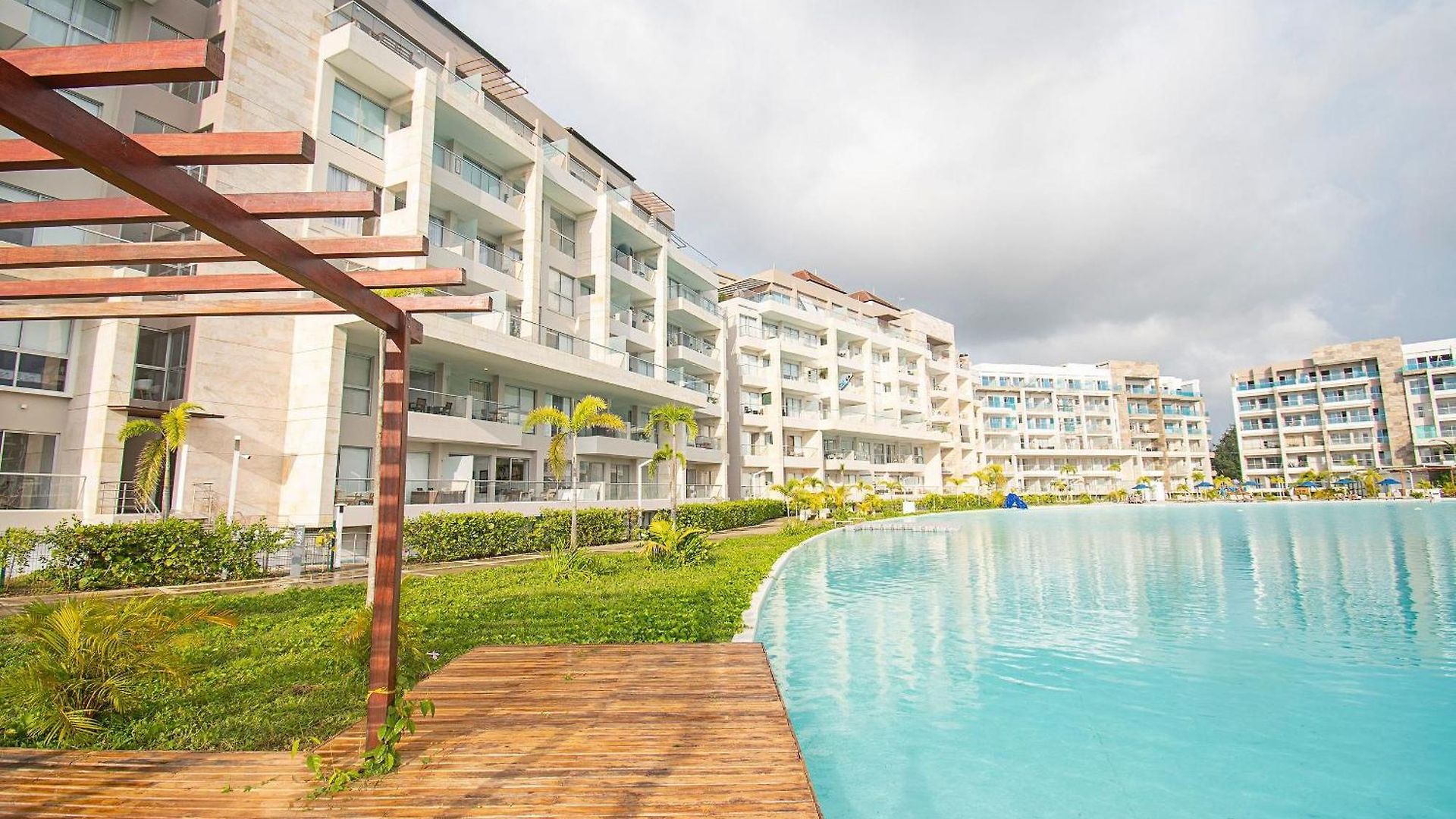 U-go Baia Kristal: Oasis Moderno En Apartamento *
