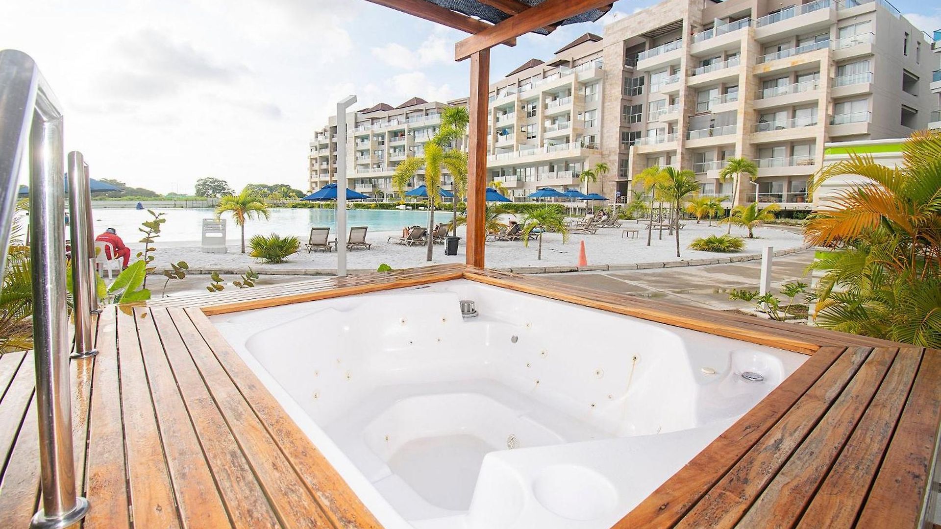 Apartamento U-go Baia Kristal: Oasis Moderno En *