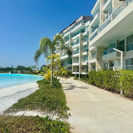 Apartamento U-go Baia Kristal: Oasis Moderno En Cartagena