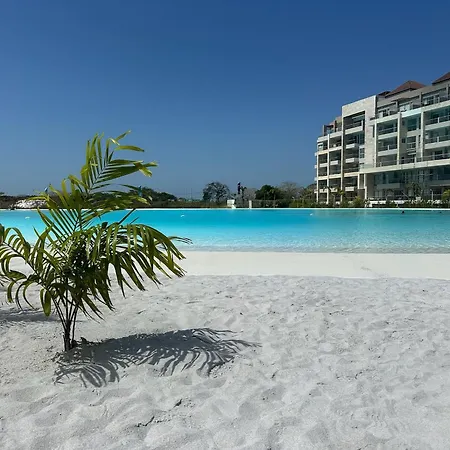 U-go Baia Kristal: Oasis Moderno En