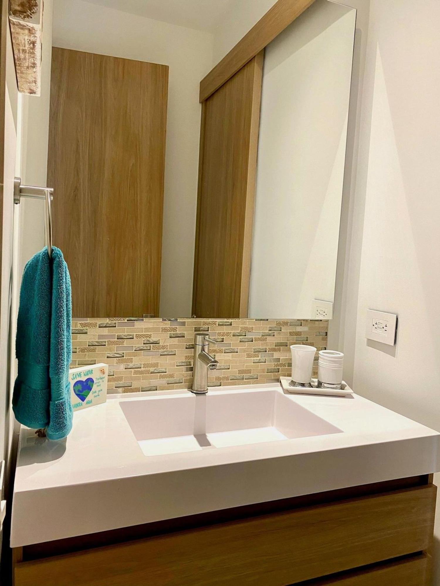 U-go Baia Kristal: Oasis Moderno En