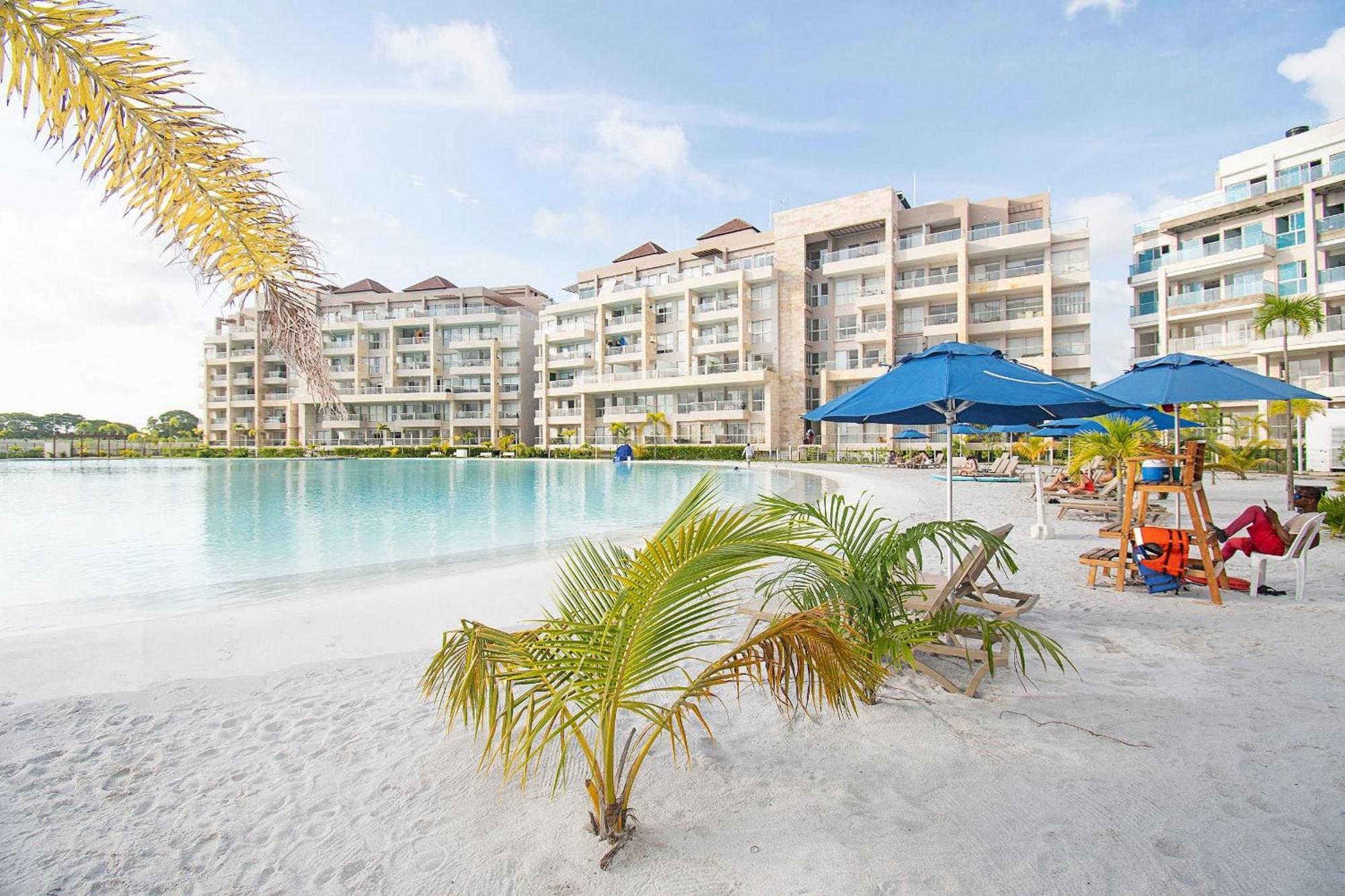 U-go Baia Kristal: Oasis Moderno En * Cartagena